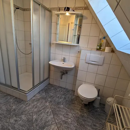Haus Friesenglueck Muschel Apartamento Alkersum